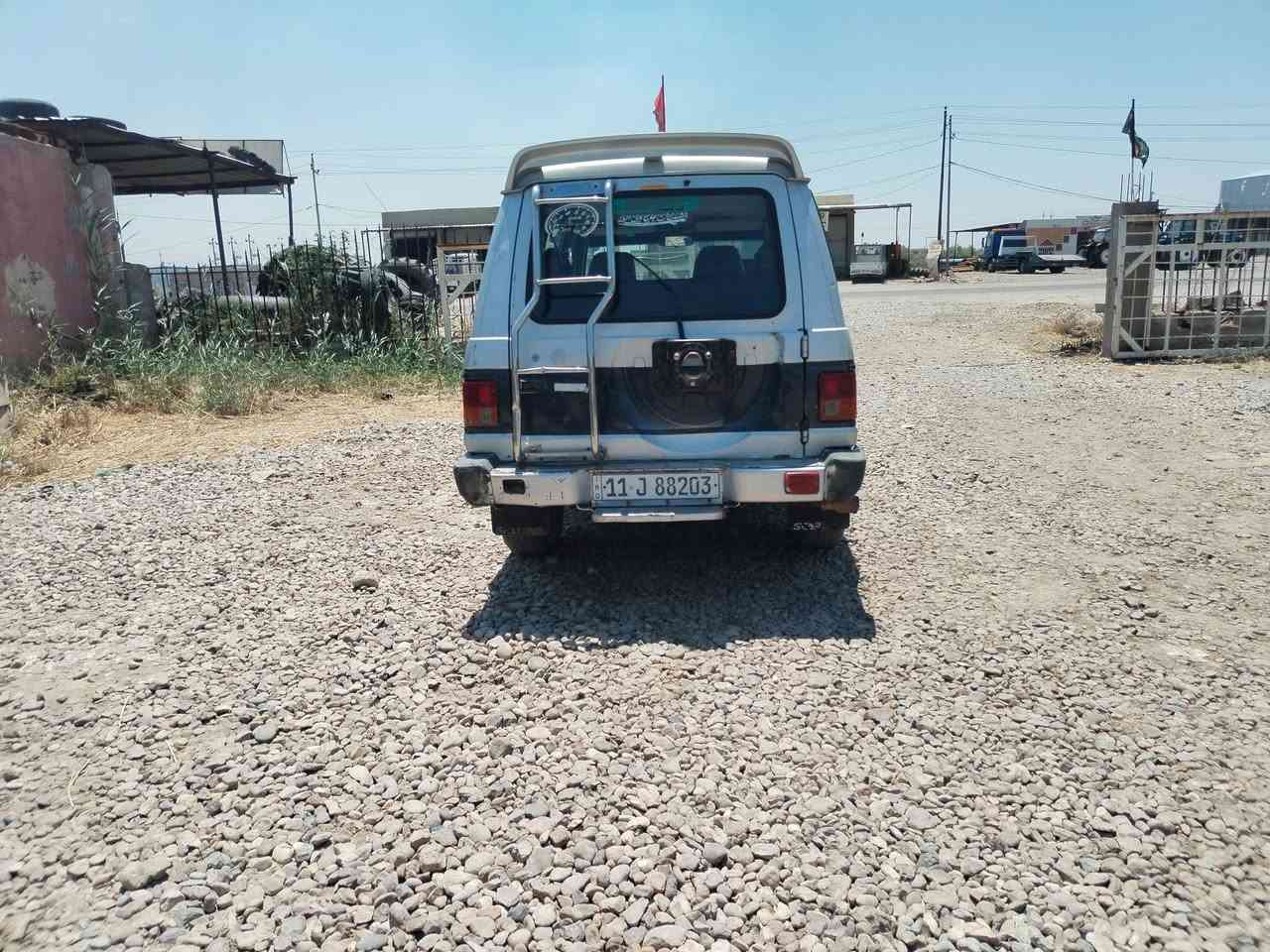 سلام عليكم كالوبر موديل ٩٣سنويه جديده مشروع وطني محرك ففتي ٢٥٠٠ سياره جاهزه كير ومحرك مكفولات تخم تاير كهربائيات كل شغاله سياره بلاديه محرك بيي صوت قليل كلش لاتنقيص وتبخير بيع سريع سياره جاهزه للخير العنوان واسط الزبيديه الاستفسار على***********
