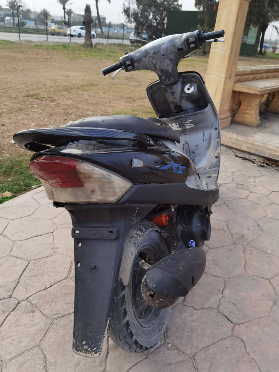 السلام عليكم
ماكس منغولي سلف هندر الولد الاشتريتها منه مجفتها مرة وحدة وتجفيت تقريباً ب125 وآل دراجة حالياً عندي خير من الله بالمشي ما بيها تبخير ولا دخانة كفرات نضيفة دراجة تجي تشوفها وتقنع كلش يلة تاخذها اريدها قفل ب350 مكاني بغداد الحبيبية رقمي ***********
