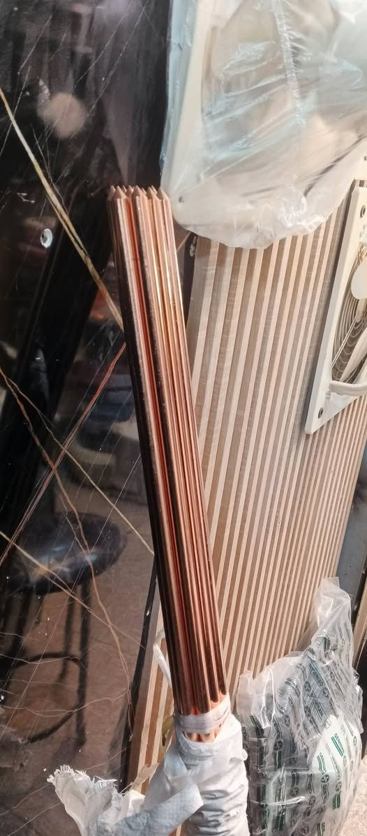 شيش ايرث مغلون جديد مع القفايص
سمك 2 ملم/1*12 السعر 2500 دينار//العدد 25قطعه

سمك 5 ملم /1*14 السعر 4000دينار //العدد 20قطعه

سمك 5 ملم /1*16 السعر 5500 الف//العدد 30 قطعه
***********
