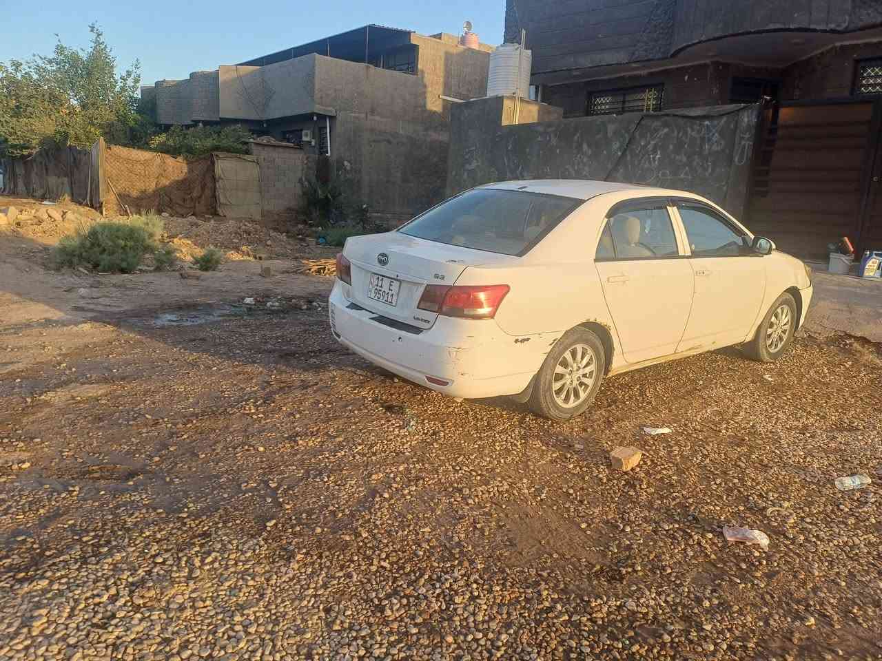 السلام عليكم بي وايدي موديل ١٢ كير مكينه كورلا بيع او مرواس بصفره تبريد شغال تخم تاير حداديه ٩٠ بالميه مكاني بالحله السعر ٣٣ قفل للعلم الكير مرات الرابع مايجي ومرات طبيعي يجي بيها طخه بالجاملغ الامامي بدون دواخل ***********
