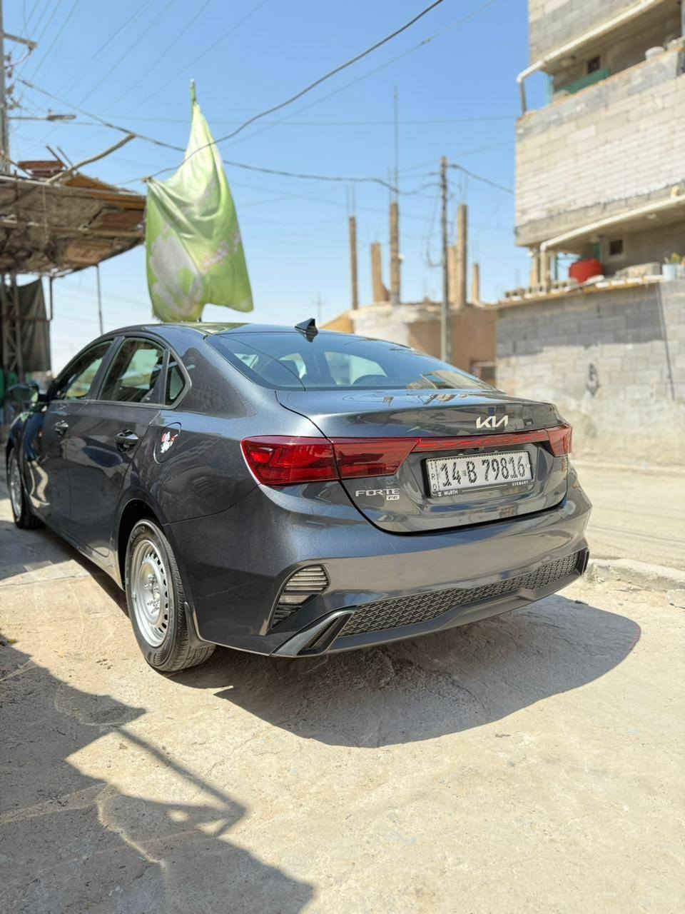 سلام عليكم كيا فورتي 2023 رقم بصره بأسمي سياره حادثه جاملغ ول بنيد مرجعات بارد بدون فتح ايرباك دركه فقط سياره مواصفاته معروفه شاشه تحكم  ستيرن رادار حساسات خلفيه مكينه 2000 دوش السعر 150 وبيه مجال العنوان. بصره رقم. ***********
