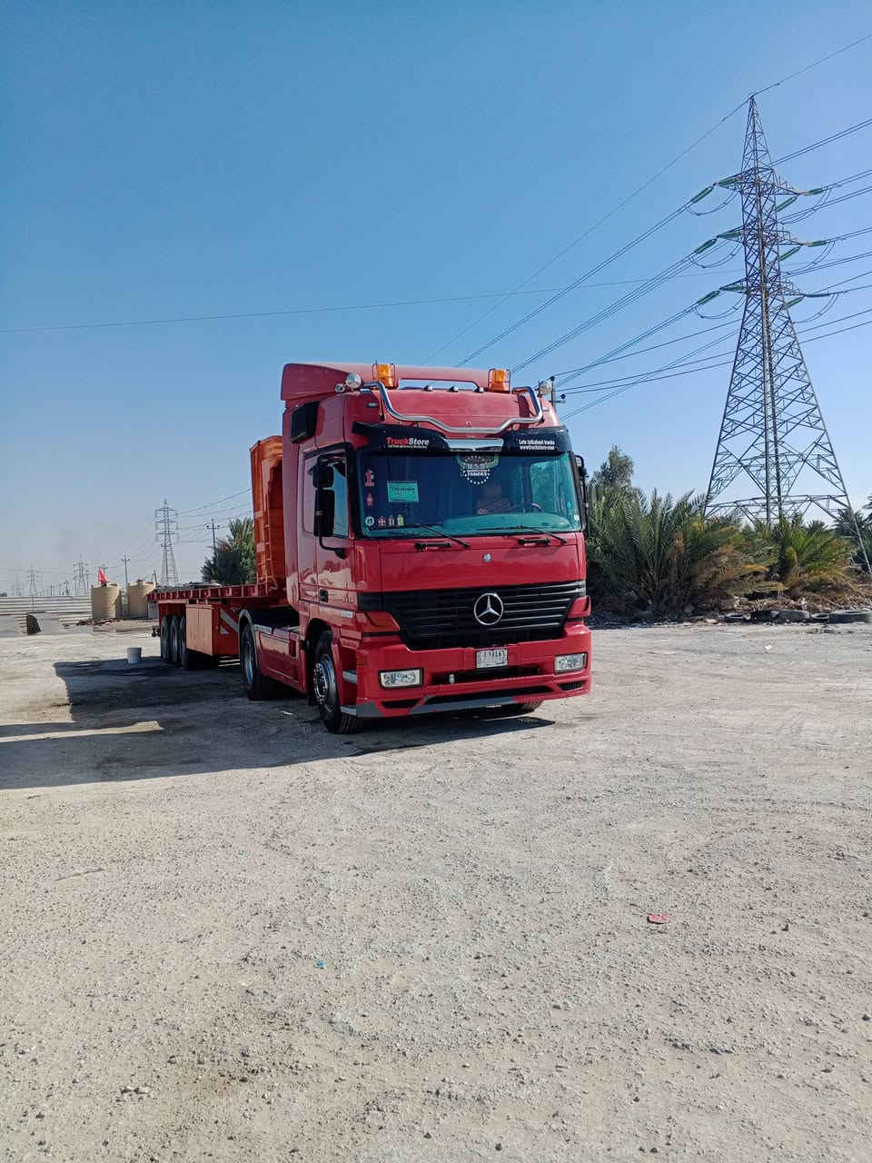 السلام عليكم
للبيع اكتروز رأس وعربانه حدادي ٣ دناكير
تخم تاير رأس وعربانه
للاستفسار 
***********
***********
