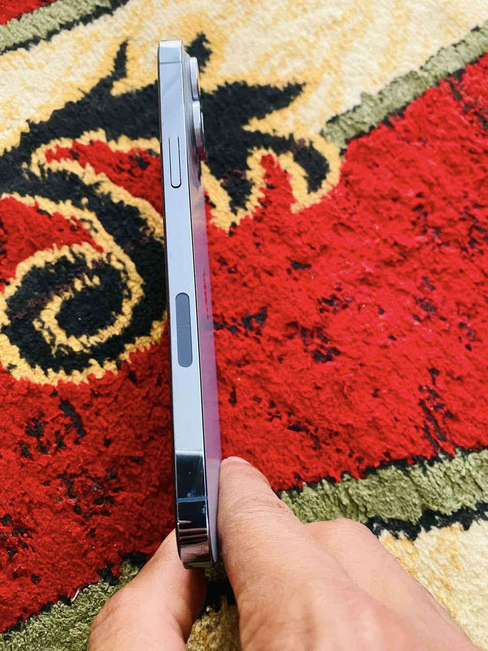 13pro max ذاكره 256 جهاز اخو الجديد وضع الشركه 
بطاريه 81 
لأغراض كارتونه +كيبل لي وياه من شركه
غير متواجد فيس 
رقم واتساب ***********
الناصريه قضاء الشطره 
السعر :710
