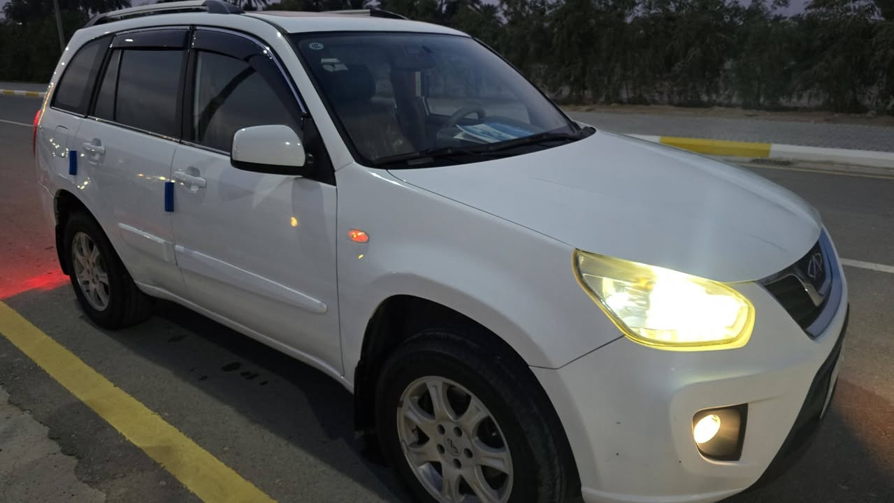 تيكو 2014 واسط [ ميكانيك ]
عليها ادامة كاملة ترايك وين ما تريد .

تدفئة و تبريد شغال فول .

كير و محرك خير من الله .

راديتر و منظومة مي جديدة .

تخم تاير جديد .

درايمات و دسكات تبديل جديد قبل شهر .

ما بيها خياس .

نوزلات بلكات قوايش كله جديد .

قبل يومين مبدل دهن شغل و اطلع .

سيارة جاهزة و حلوة و سعرها مناسب بيع مستعجل .
***********
