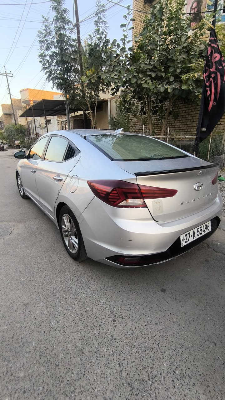 السلام عليكم النترا2019
وارد امريكي بسمي حادثه جاملغ وبنيد
مكينه 2000 كير at 
مكاني ناصريه حي اور ***********
سعره120 وبيه مجال
