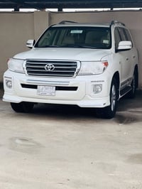 لاندكروزر • ٢٠١٣ • ٨ سلندر