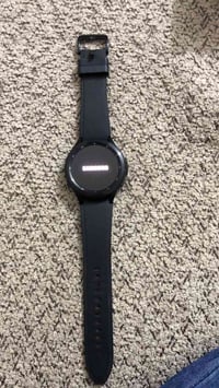 واتش 4 • ساعة ذكية