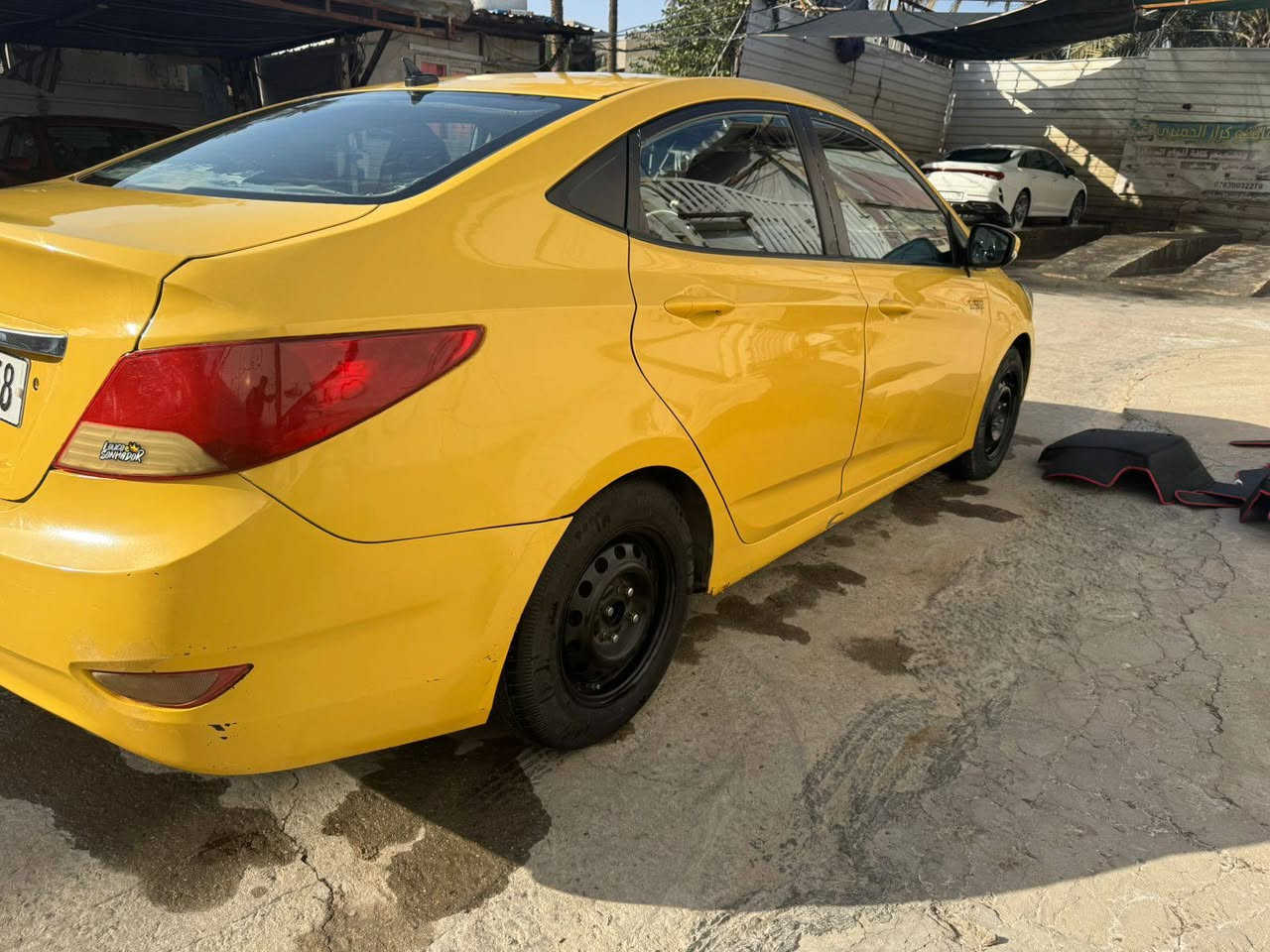 السلام عليكم اكسنت للبيع موديل 2012 خليجيه السعر 78 وبيها مجال العنوان بابل مركز المديه السياره بأسمي سنويه جديده
مكينه وكير وحداديه وتخم تاير جدد 
***********
