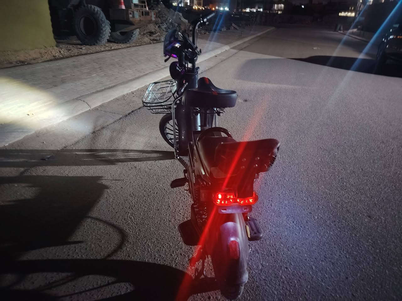 س
السلام عليكم
باسكل شحن للبيع
مكان في كربلاء حي سلام
باسكل يحتاج شاشة وجوزة مال تشغيل
موضوع بطاريات جدد ولي اصليات صارلي سبوع من شادهن
مديل ٢٠٢٤ نظامين تشغيل بصمة وسويج سعره ٢٧٥ بي مجال حك جية
تواصل *********** ما بي واتساب
باسكل كلش نظيف ملف ١٢٠٠ واط
سعره ٢٧٥
مكاني كربلاء
