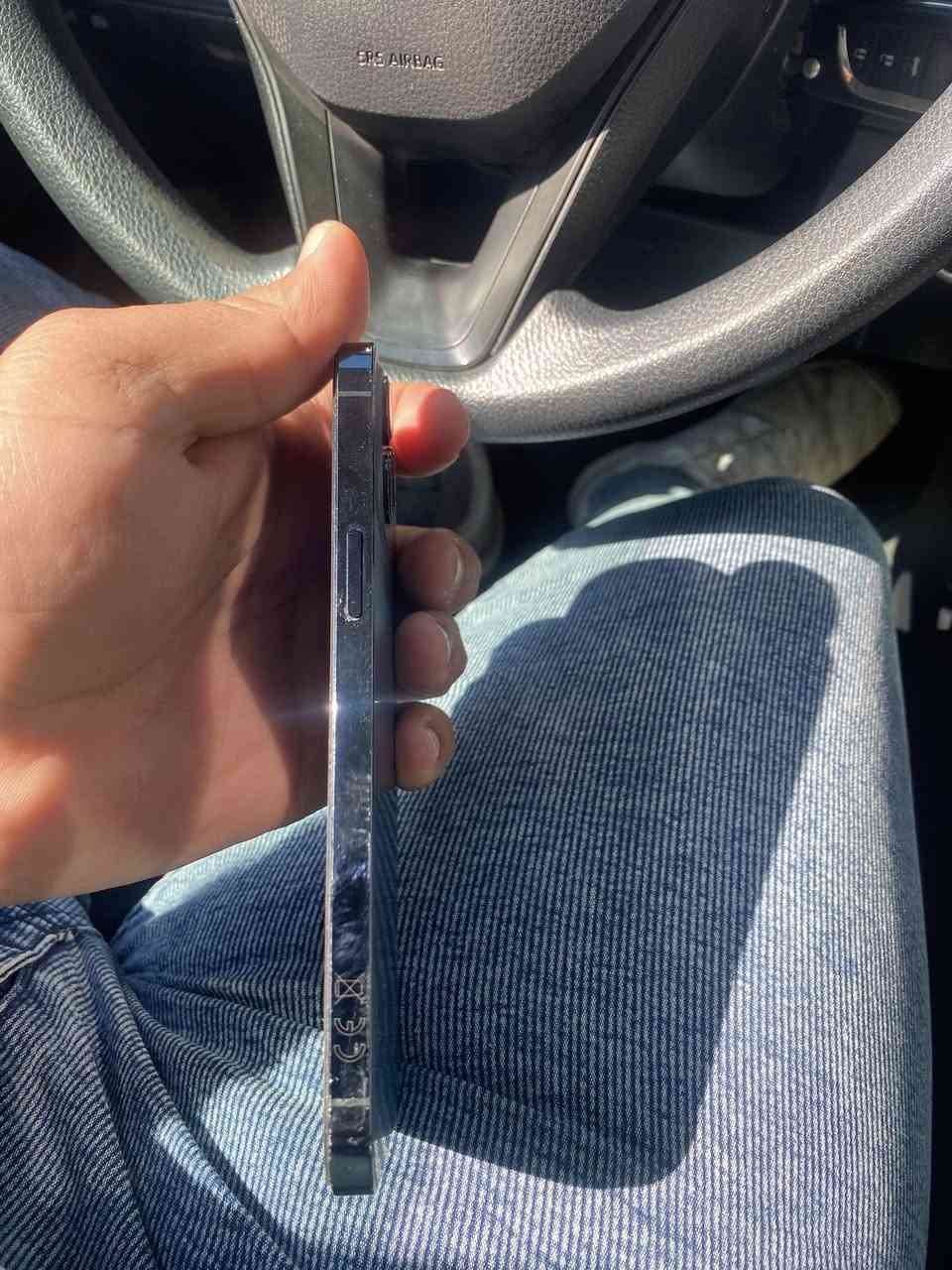 السلام عليكم تلفون للبيع ١٢ برو ماكس بطارية 100 مبدل اصلية ذاكرة 256
‏ بس بطارية مبدلة تلفون كلش نظيف ￼
مكان بغداد بياع 

السعر ٣٥٠ ￼

*********** 

‏تلفون ماستر. ￼
