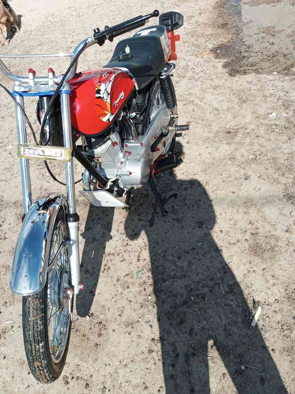 السلام عليكم دراجه كامله ما عاوزها هاي نقص اوراق الشاصي مال 19 معمره 25 دراجه كامله اوراقها اصولي الرقم ***********
