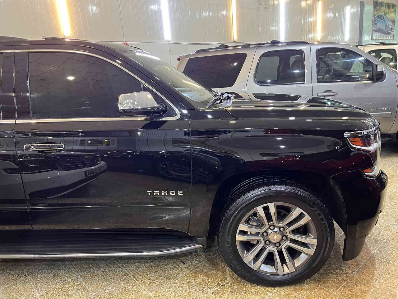 تاهو2016 LTZ خليجي سياره جديده بمعنى الكلمه رقم اربيل الدولي مكفوله من الضربه والصبغ والتبديل بارد مكينه وكير مامفتوحات ع وضع الشركه السعر385$ مجال 
للاستفسار*********** مكان السياره اربيل
