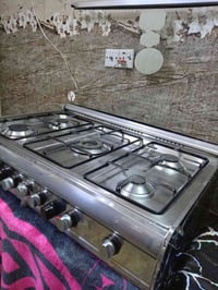 طباخ نضيف • للبيع