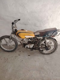 دراجة 4 كير • تشتغل • كوم حديد