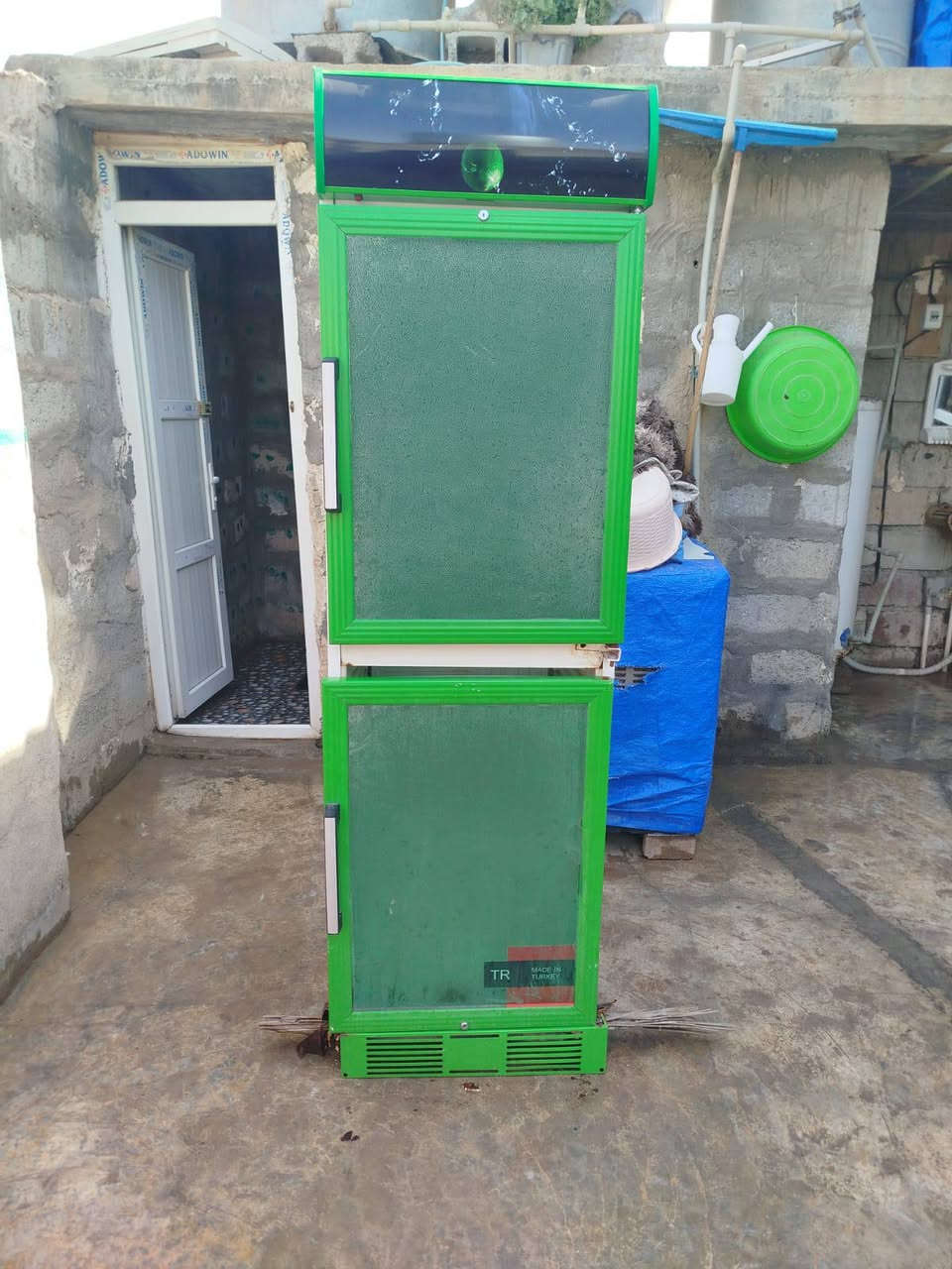 عارضه براد للبيع شغال بس بي خياس من جوه متطور جديد شاده السعر 100 الاتصال ***********
