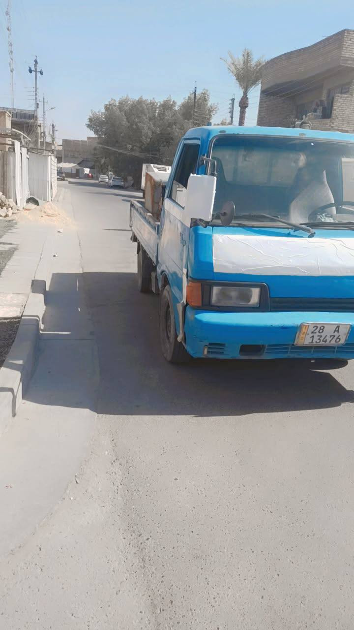 السلام عليكم بنجو للبيع تك غماره موديل 94 رقم نجف مكان بغداد سنويه جديده مكينه جديده غير جديد تحويل ثاني يوم ***********
