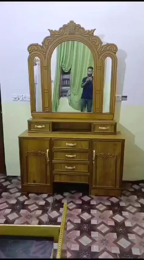 غرفه نوم ٥ باب
الخارج صاج ٤ ملم الداخل عادي ٤ ملم 
القياعده بلوك الضهر جرجوبة براغي 
التوج زان مصري 
شغل فوق الوسط
قياسات الكنتور الارتفاع ٢٣٠ سنتيم
العرض ٣ متر

السعــــر (950 الف )

النقل والشد مجانا داخل بغداد
اطراف ٢٥ الف 
صويره كربلاء حله ٧٥ الف

  فلوجه ديالى ١٠٠
نجف ديوانيه  ١٢٥
كوووت ١٠٠

رمادي ١٢٥ الف

عماره ناصريه ٢٠٠

سماوة ١٥٠

صلاح الدين ١٢٥


**إذا كنت صاحب هذا الإعلان وتريد حذفه لأي سبب، رجاءا أرسل رسالة إلى الدعم الفني**