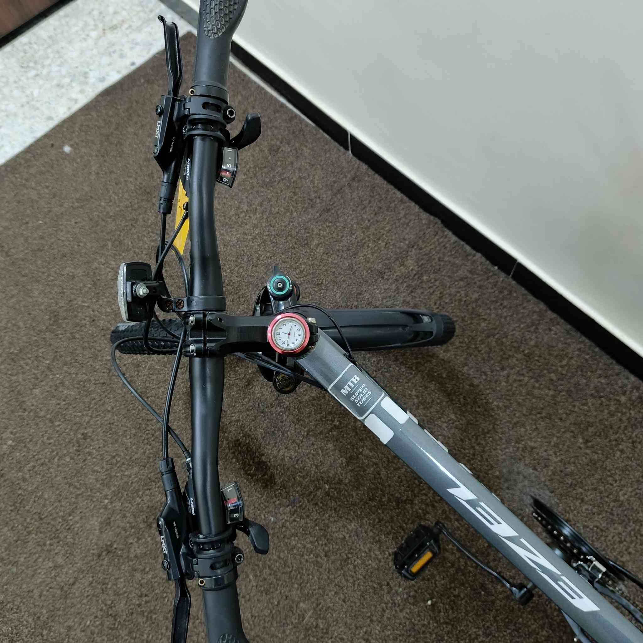 السلام عليكم بايسكل ايزيل حجم 27 مستخدم فتره قليله، كلشي شغال بريكات دهن سعر 160 مكاني بغداد الشرطة الرابعة الدوانم *********** واتساب
