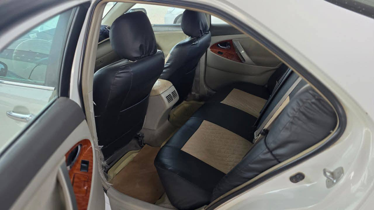 للبيع فقط او مراوس باحدث
كامري ٢٠٠٨ محدثه ١١ فول الفول xle ماشيه ٢٤٠ حقيقي 
 محرك وكير مكفولات صدر امامي خلفي جديد ماصار اسبوع مبدله تخم تايرات جدد السياره جاهزه للخير مايعوزهه اي مصرف مال جناي سونارهه موجود بلمنشور السياره موصله ١١٢ ومابعت عندك زود كل الهله ماعندك زود لاتكسر حلال مسلم 
وي استفسار هاذا رقمي ***********
مكان السياره الانبار القائم
