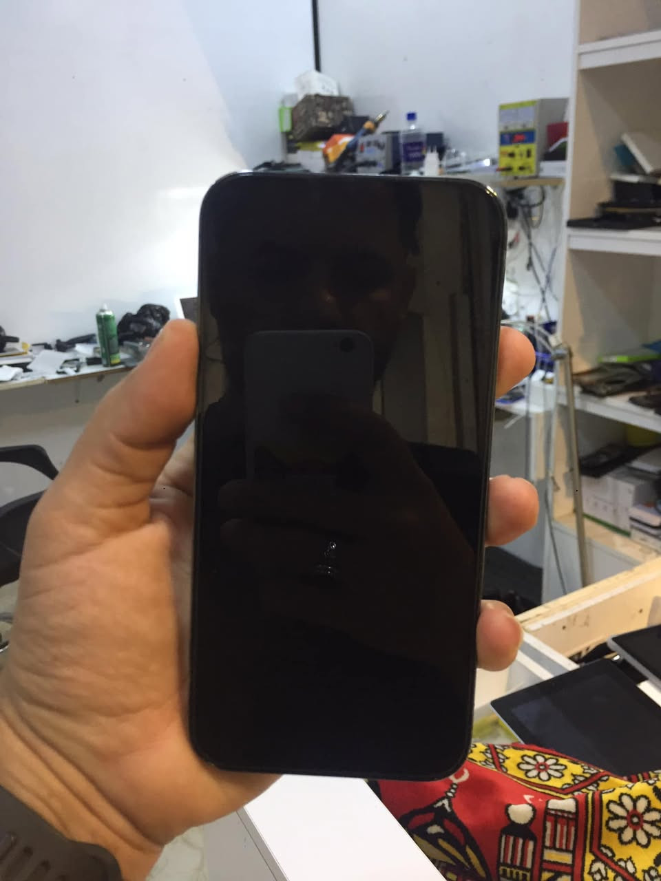 iphone 13 pro max 
256gb
مكفول من كلشي
بطاريه ٨٦
580 الف
***********
@إشارة
