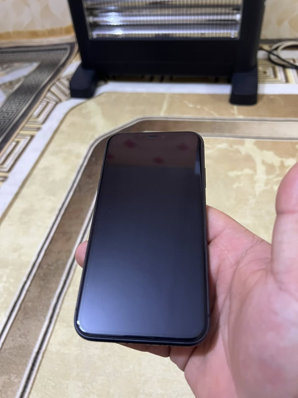 سلام عليكم ايفون 11 كامرتين للبيع نضافه فول والله استعمال شخصي مال بيت ماداخل صيانه ابد والله ذاكره256 بس بطاريته 78 سعره270وبي مجال للاستفسار الاتصال ع الرقم*********** العنوان البصره شط العرب الجزيره
