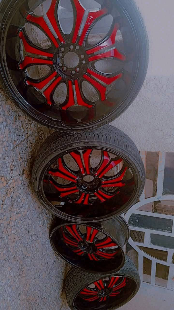 للبيع 
ويل  24 جديد + تايرات 
فقط ويل واحد مابي تاير 
وبي فطر صغير يعني 15 الف يرجع بلادي 
السعر 450 الف متوازي على بيعهن
هنه سعرهن اكثر من هذا
الاتصال على رقم ***********
