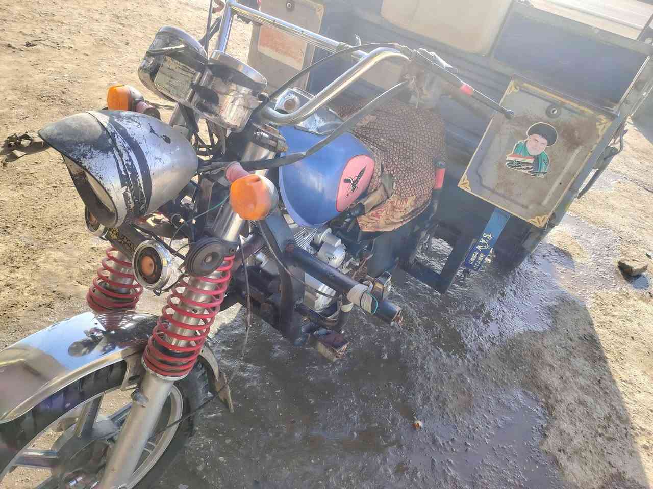 السلام عليكم
ستوته صقر جمرة موديل ١٤  كامله كهربائيات سلف   اوراق اصولي   مكاني جامعة بابل السعر مليون و٢٠٠ وبيها مجال 
***********
