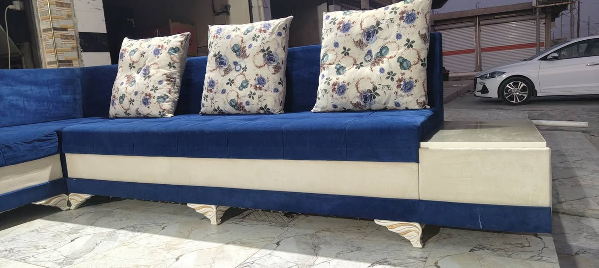 ديوان تركي ابو الكوشات ثمن امتار ونص نظيف اخو الجديد سعره 275 
معرض ومعمل سند للبيع وشراء الاثاث المنزلي جديد ومستعمل داقوق سايدين العشاير قرب صيدليه النعيم دكتور خليل يوجد لدنيا تفصال قنفات وديوان حسب الطلب وباحدث الموديلات الاستفسار ***********@***********
