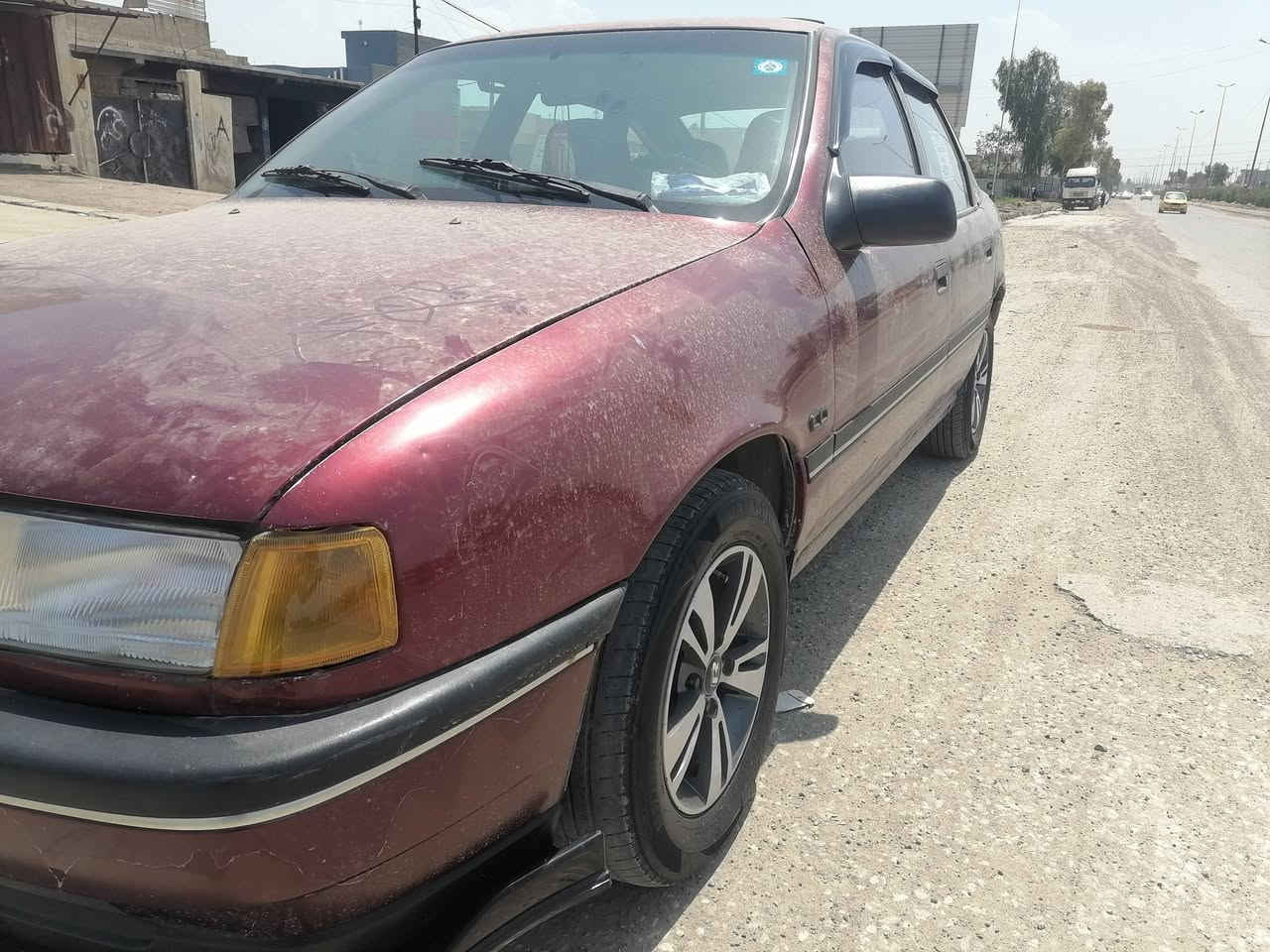 فكترا حجم ١٨ موديل ١٩٩٢ طخم تايات جديد باتري جديد طخم صدر جديد طخم دبلات كصه كلج عينة كير محرك كهربائيات كلو شرط بدون ضرر ولا طخة تنته سقف كهربائيات كلو شغال من الدعامية للدعامية كيجات رون  عداد كيلو متر كلو شغال رقم دولي كوبون بانزين شغال سياره جاهزه بمعنى الكلمه وشرط قطارة مال بانزين تمشي ١١ونص كيلو باللتر ربع ماتصرف عليها سنوية عظم جديدة باسمي السعر ٤٠ وبيها مجال شي قليل *********** . بيها بخ بدون لامعجون ولا ضرر عنوان موصل أيسر حي الانتصار
