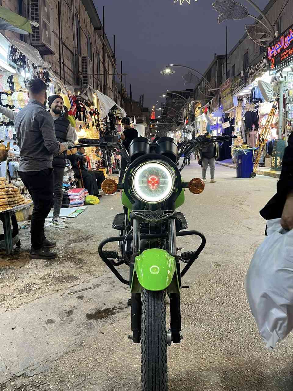 دايوان نفخ اخضر موديل 23 سنويه باسم معرض البغدادي للبيع 
***********
