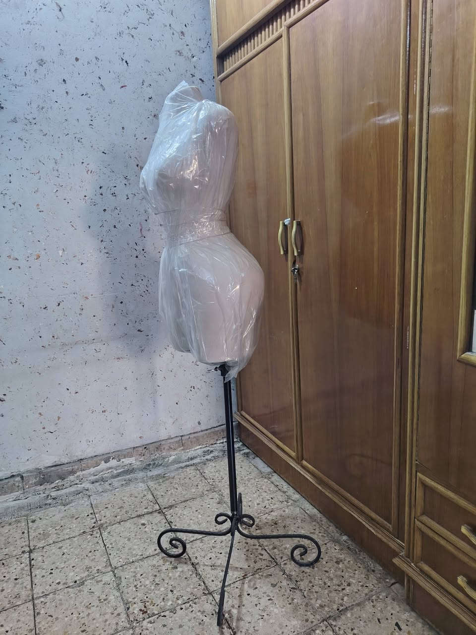 السلام عليكم للبيع ملكانه نحت سعره ٦٠ لف المكان البياع الشرطه الرابعه للستفسار عل خاص


**إذا كنت صاحب هذا الإعلان وتريد حذفه لأي سبب، رجاءا أرسل رسالة إلى الدعم الفني**