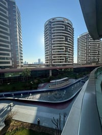 پارك ڤيو • ١٤٩م • ٢+١