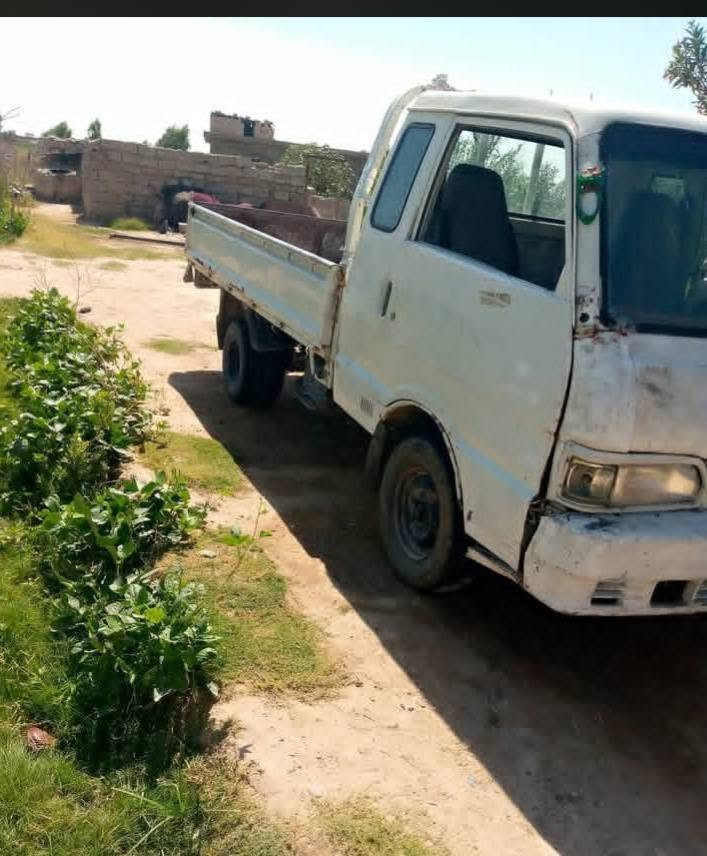 السلام عليكم بنگو للبيع مكفولة من محرك وگير واكسل محرك شرط لا تنقيص ولا تبخير العنوان بلد حدادية زينة توتير نص عمر السعر 17وبيه  مجال الطيبين 
 وهاذا رقمي للتصال
***********
