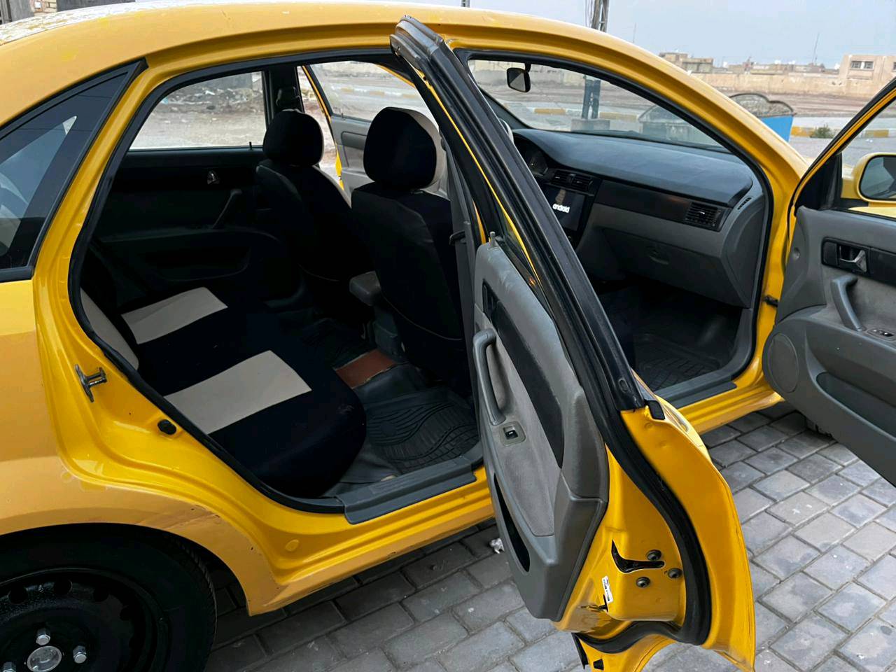 السلام عليكم اوبتره 10 سياره جاهزه مکینه گیر غاز بانزین حداديه راعيهه بالعمارة سنويه 30 العنوان ميسان مركز المدينه *********** سعرها 65