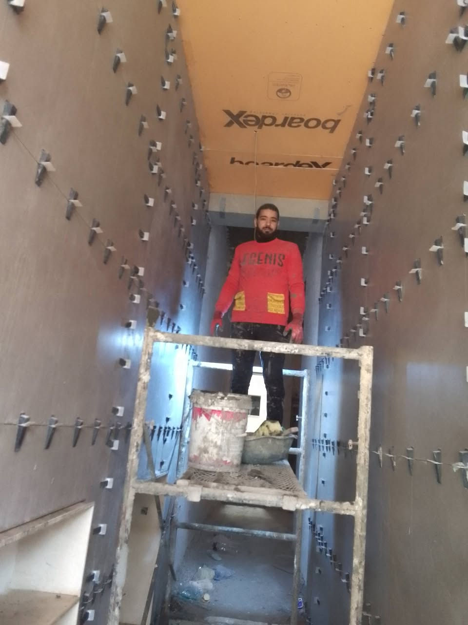 ابو سعد المصري خلفه سيراميك جدران و رضيات و ترميم موجود في بغداد رقم التواصل ***********
