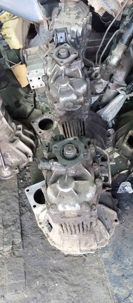 السلام عليكم 
محلات ابو زهراء لتفصيخ الكيات كلشي موجود حتي شواصي بيبان سلايت واماميه مكائن جام كهربائيه وميكانيك كيرات وشفتات جام للكيات عنوان بغداد تقاطع الدرويش المعالف اوقات الدوام من  8 صباحا لغايه 5  عصرا   للاستفسار الاتصال 
***********
 ابو زهراء 
***********
ابو فراس
