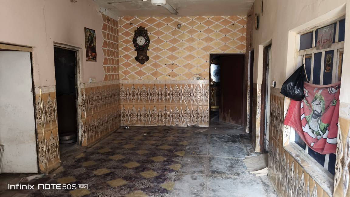 بيت زراعي ٢٠٠م منطقة المعراج شارع عشرين ٣ غرفة وبراني ومخزن وصحيات للاستفسار الاتصال ***********
