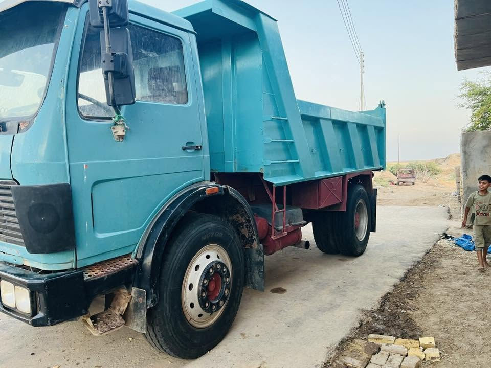 سلام عليكم سياره البيع  تخم تايرات رقم نكليزي سنويه. 2031    //ر.  رقم/. غير متواجد خاص***********  كسن مكفول كير مكفول موديل 75

