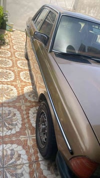 ابو جحيل موديل ٨٣بغداد مصبوقه عام بدون اي ضرر مكينه ٤سلندر بلادي اسود ...