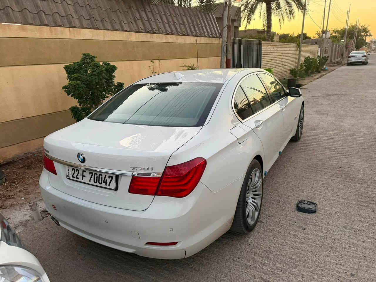 BMW-F01-2012-730
-------------------------------------

#السعر :$185 وبيه مجال 

‏

#رقم الهاتف :*********** 

#رقم السيارة : أربيل 

#مكان السيارة : واسط/الصويرة 

-------------------------------------

للبيع فقط 
موديل 2012 حجم 730  6سلندر السيارة صاروخ 🚀🚀 رقم   اربيل  جديد سنوية ساقطة قبل سنه  سيارة داخل + خارج نضيف جداً بيه صبغ جامله امامي ونصف من بنيد اثر شخوط بدون اي حادث شواصي لغود كفاله ماشيا 190 حقيقي 

تفاصيل سيارة 👇🏼👇🏼

1_ بصمة 🗝

2_محرك 6 سلندر⁦⁩+كير مكفولات ⁦⚔️

3_تبريد مركزي ❄️

4_كروز سرعة 🔒

6_مراية داخلية+جانبة عاكسة 🪞

7_تحكم ستيرن ⚔️

8_ كشنات كهرباء⚡️

9-شاشة اعطال🖥

10-داخل اسود  

11-لايت زنون LED 🔦

12_داخل جلد قرمندي 

13_سلايت 

14-ويل 19 M تو سايز⚔️

15-بك لايت LED اشارة حمرة 💡

16-صدر امامي خلفي جديد ⁦⚔️

17-داخل جلد وقماش 

19-حساسات امامية خلفية ⚔️

20-انارة ترحيب💡

21-دمامات بلادية 

22_منفذ AUX

23_ماوس تحكم 

24_شاشة 

25_ منظومة زنون 

26_شاشة جبيرة 

27_بردات 5 خلفية كهرباء
