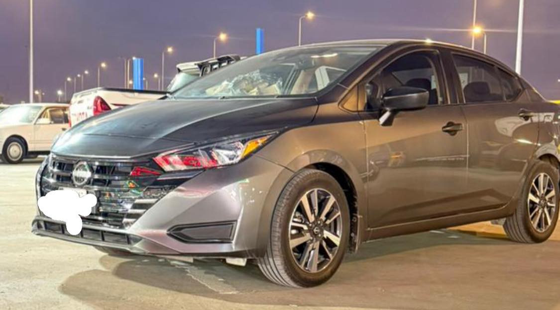 نيسان فيرسا ٢٠٢٤
حره بدون رقم (فحص مؤقت)

محرك ١٦٠٠ (امريكي)

سياره ماشيه ٧ الف

حادث قبق صندوق وشوي من الجاملغ الخلفي 

بصره/الامن الداخلي
السعر/ ١٢٤ وبيه مجال بسيط

***********
