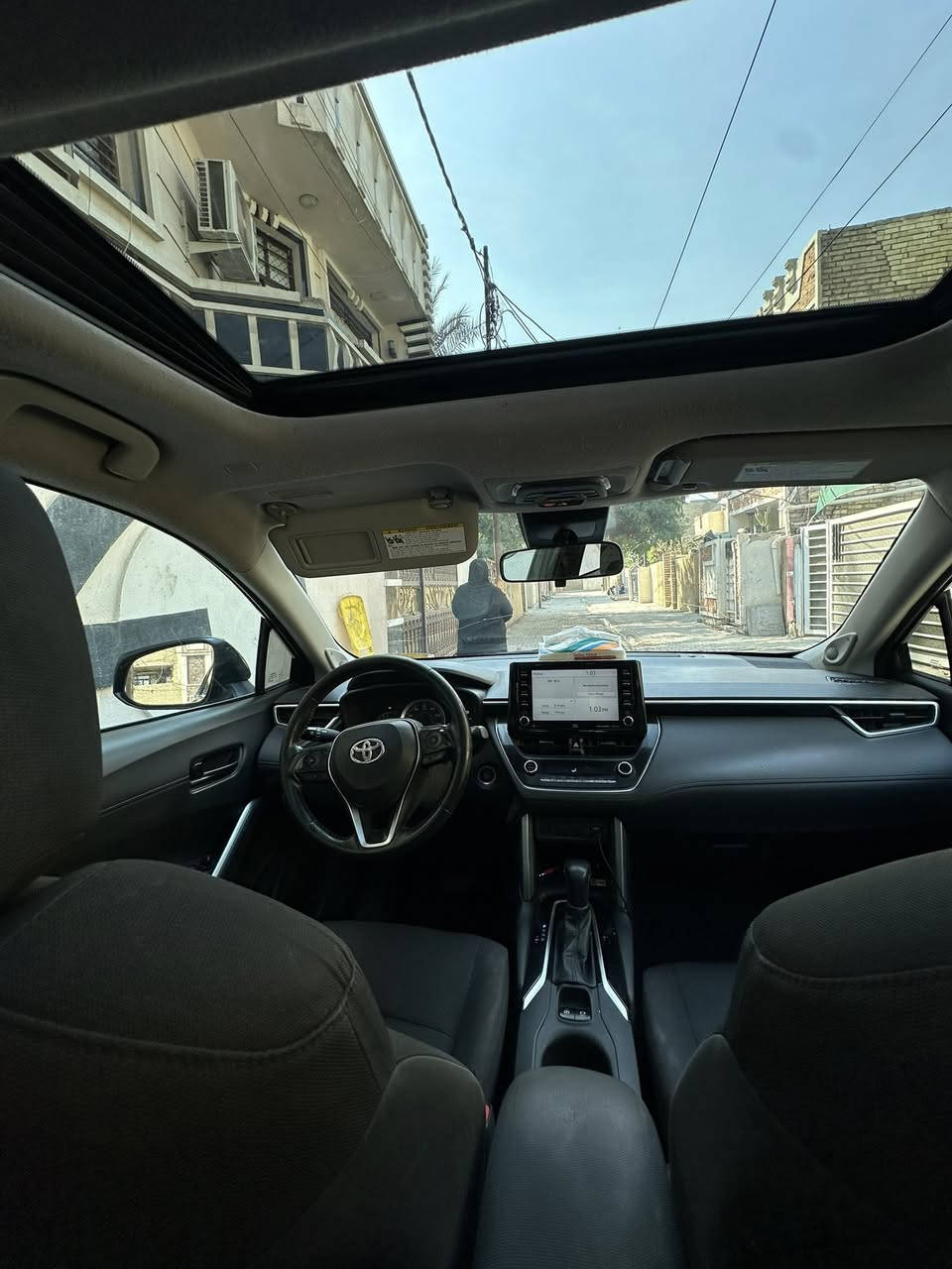 السلام عليكم🤍
تيوتا كروز موديل 22
اللون زيتوني محرك 2000
ماشيه 33 mi 
مواصفات le معروفه فول مواصفات عدا الكشنات 
ضربتها صبغ بنيد ودعاميه وبارد جاملغ الامامي الايمن 
عارضها ب165 وبيها مجال بسيط
مكاني بغداد ***********
