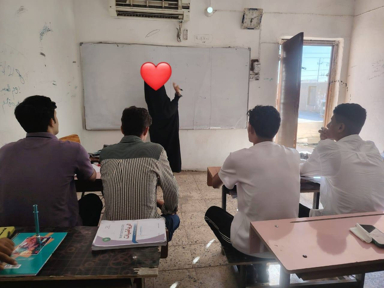 طلابنا الأعزاء 💙
 ستُقام مراجعة مركزة #مجانية قبل الامتحانات لطلبة الدوام المنتظم، وكذلك للطلبة الخارجيين والمسائيين
وتشمل المراجعة الصفوف المنتهية
(السادس الابتدائي_ الثالث المتوسط_ السادس العلمي_ والمهني) 

المراجعة مفتوحة لجميع الطلبة وليست مقتصرة على الطلبة المسجلين لدينا

معهد سومر للدورات المجانية 🌱

العنوان: 
حي العمال خلف الموارد المائية
للاستفسار يرجى التواصل معنا

***********

نتمنى لكم التوفيق والنجاح 🌸

#فريق_سوا_نكدر_التطوعي
