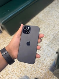 ايفون 15 • اسود ١٢٨ • بطارية ٨٦٪