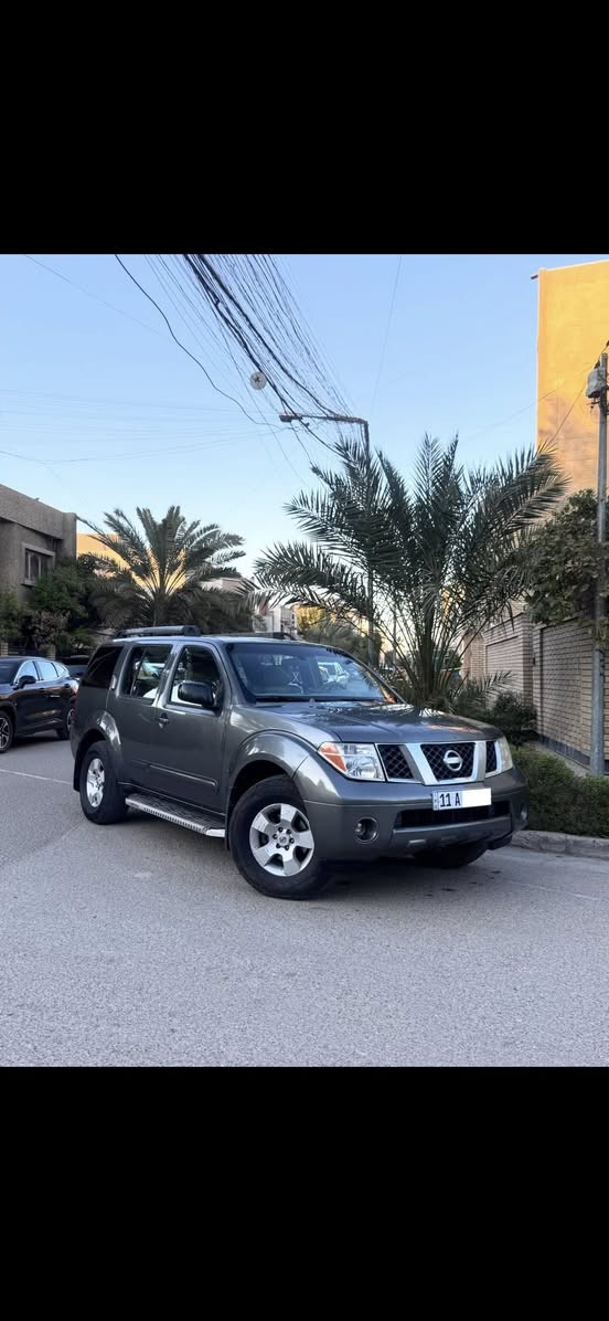 السلام عليكم
باتفندر 2007 
رقم بغداد باسمي
شاشه 
كامره 
قطعتين تبريد 
فورويل
بلوتوث
مري كهرباء
ثلاث قطع راكب 
محرك 4000

سياره بيها جاملغ امامي صفحه السايق مصبوغ 

سياره محرك كلش حلو وكير كلش زين الحمدلله ادامه كامله على المحرك زيوت وفلاتر
صدرها الحمدلله قطعه وحده تخم تاير جديد شادلها اصلي ياباني يعني سياره مناقصها اي شي ابد

ادامه كامله على المحرك وزيوت والفلاتر يعني سياره مال بيت وعلى ايدنا الحمدلله مو متعوبه

رايدها ب87 ورجاءً مو شراي لتعلق وتعبني كلمه طيبه منك واعبر المنشور حبيبي انت🤍🌹
للاستفسار ***********
مكاني بغداد الوزيرية
