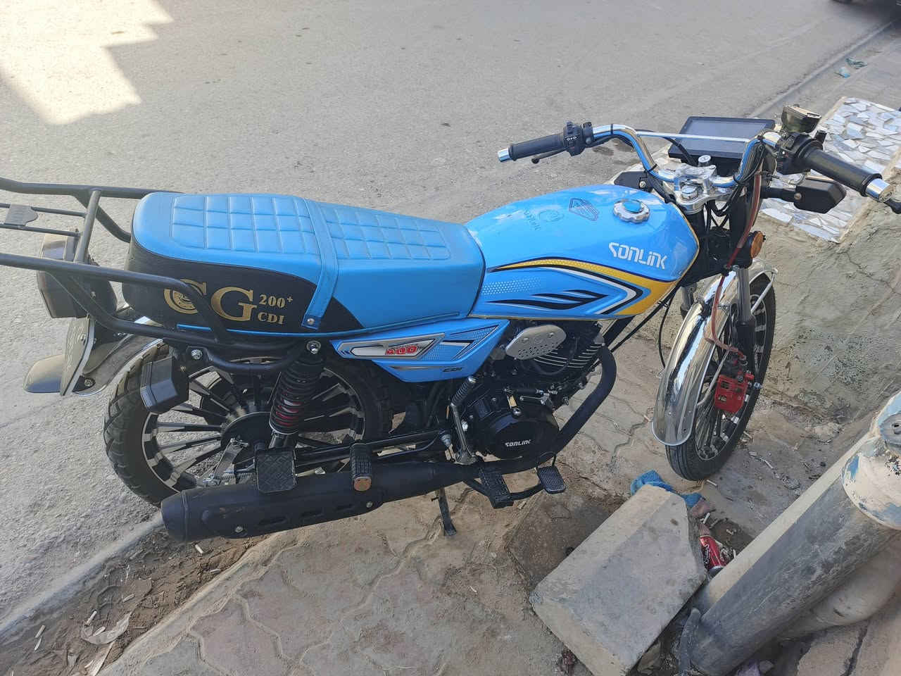 السلام عليكم سيفان ٢٠٢٥  طالعه من مجمع الكرار صاله شهرين برغي ما مفتوح بيه شغاله من طول لطول وياه وصل الكرار بسس لبيع مكان ناصريه مركز
سعره ٨٥٠ بيه مجال


**إذا كنت صاحب هذا الإعلان وتريد حذفه لأي سبب، رجاءا أرسل رسالة إلى الدعم الفني**