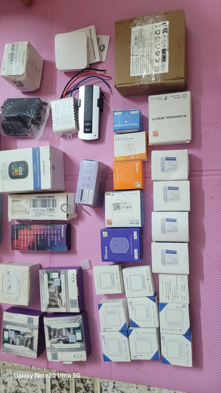 سمارتات العدد ٣٦ قطعه القطعه ب٢٥٠٠ توصيل متوفر


**إذا كنت صاحب هذا الإعلان وتريد حذفه لأي سبب، رجاءا أرسل رسالة إلى الدعم الفني**