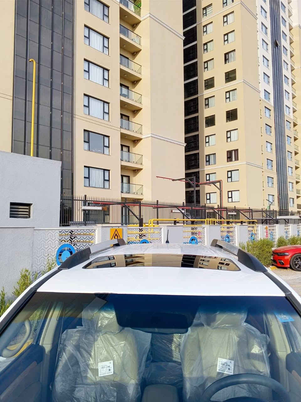 سلام عليكم كيا مهافي رقم بغداد للبيع شرط التحويل موديل 2010 سياره خليجية فول مواصفات مكفوله من الضربه والصبغ كير ومحرك صدر تبريد تخم تاير كله خير من الله السعر 148 بي مجال مكان السياره بغداد حي الحسين قرب جسر العامريه للأستفسار.***********
