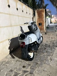 ماكس بوليسي للبيع كفالة  نضيفة  بسعر مناسب 07836266211