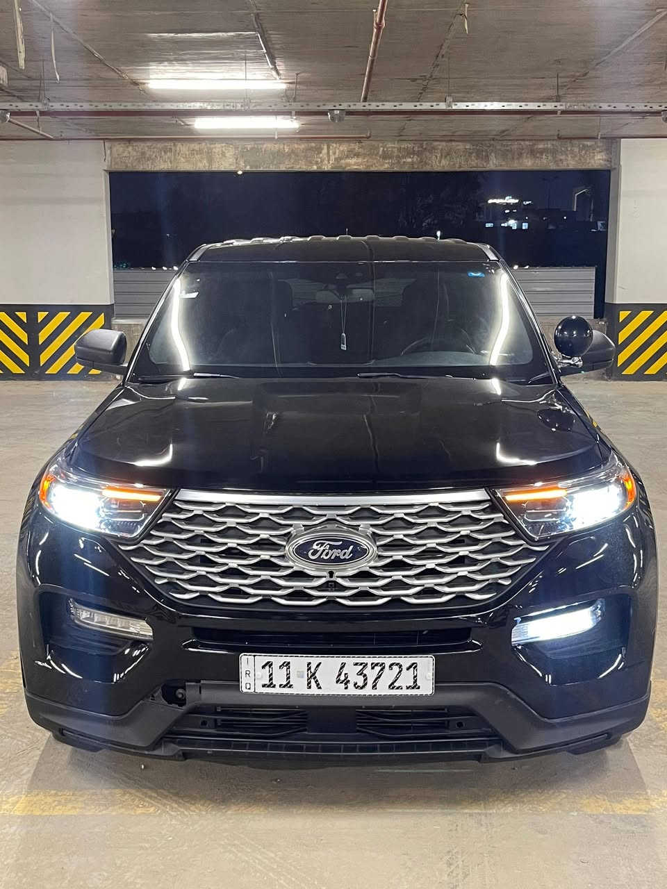 فورد اكسبلورر 2023 
🚗 اللون الأسود 
مواصفات البوليسي كير تعليك 
⚙️ محرك 6 سلندر قوي وأداء عالي 300  حصان
📏 ممشى 67 ألف كم
📍 مرقم بغداد وجاهز للتحويل
💰 السعر: 187 ورقة (قابل للنقاش للجادين فقط)
📌 الملاحظات:
تبديل بنيد + صبغ 
 جاملغ تعديل بارد (شغل نظيف ومرتب)
✨ سيارة نظيفة جداً، استخدام شخصي، 
جاهزة بدون أي مصاريف
مكان بغداد زيونة 
📞 للتواصل: ***********
